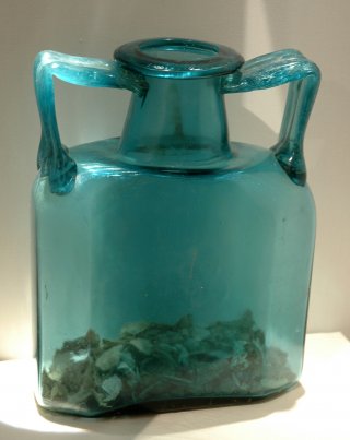 Roman cremation urn